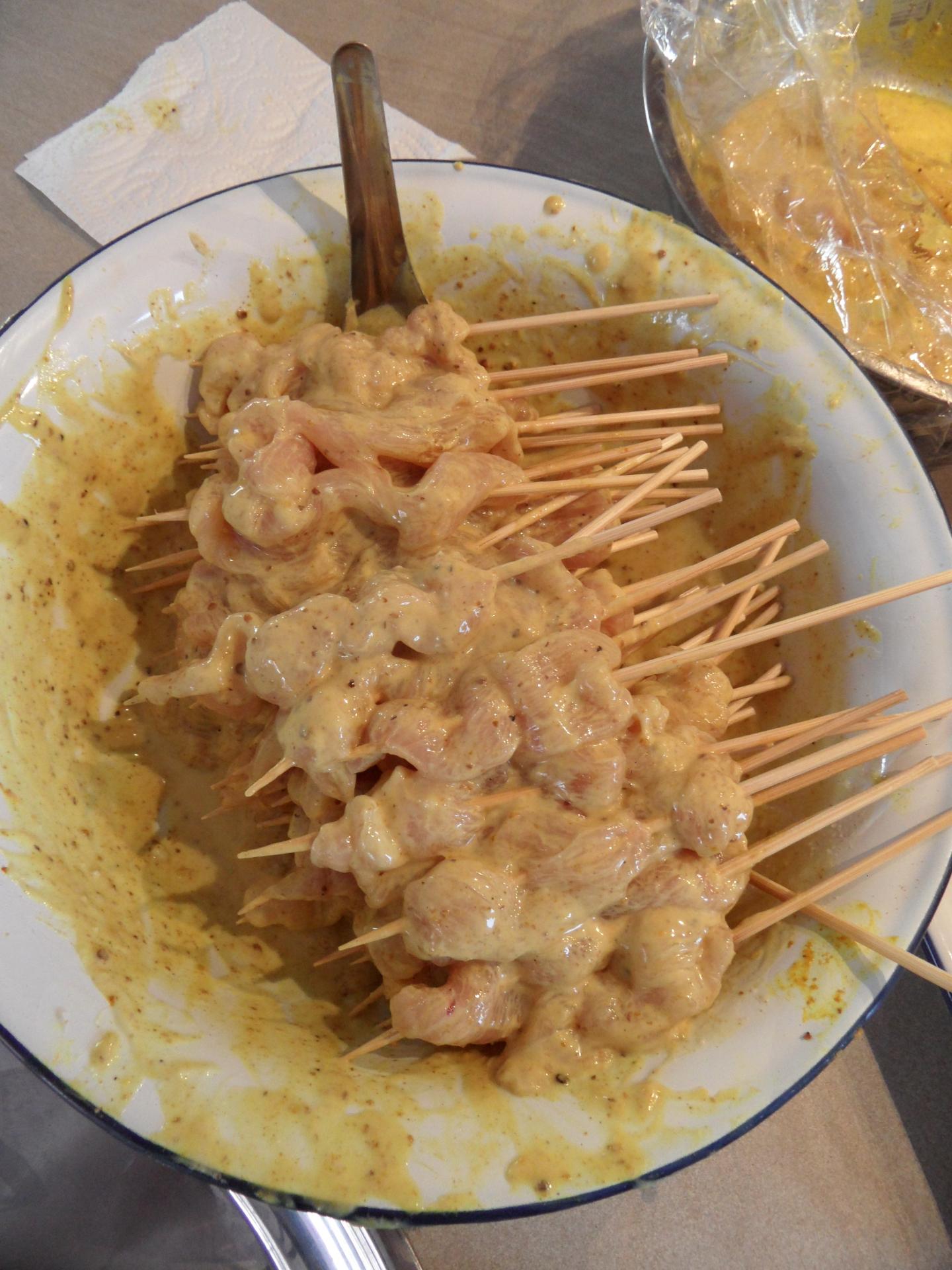 Poulet barbecue sauce satay